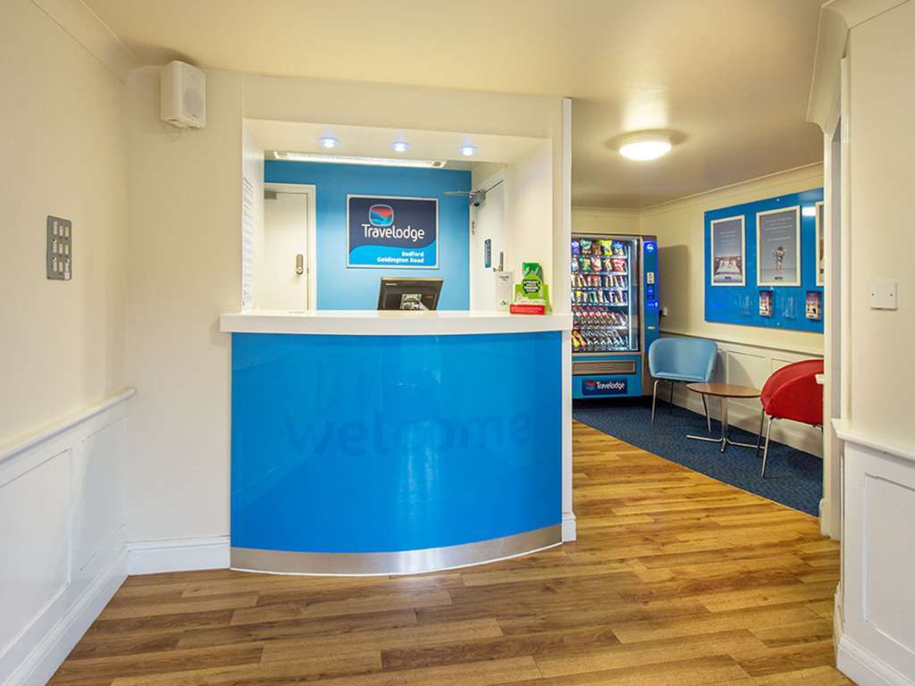 Travelodge Bedford Goldington Road Interior photo